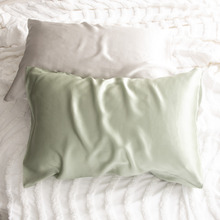 Alster Mulberry Silk Standard Pillowcase